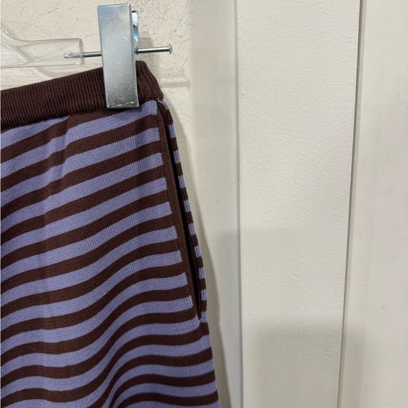 Form Knit Drawstring Pants - Picture 6 of 7